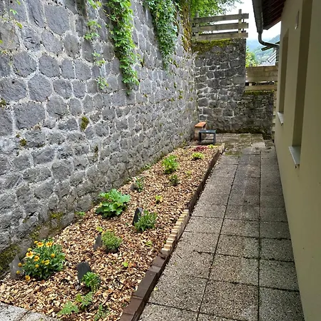 Janchrisma Montdore 11pers Nyaraló